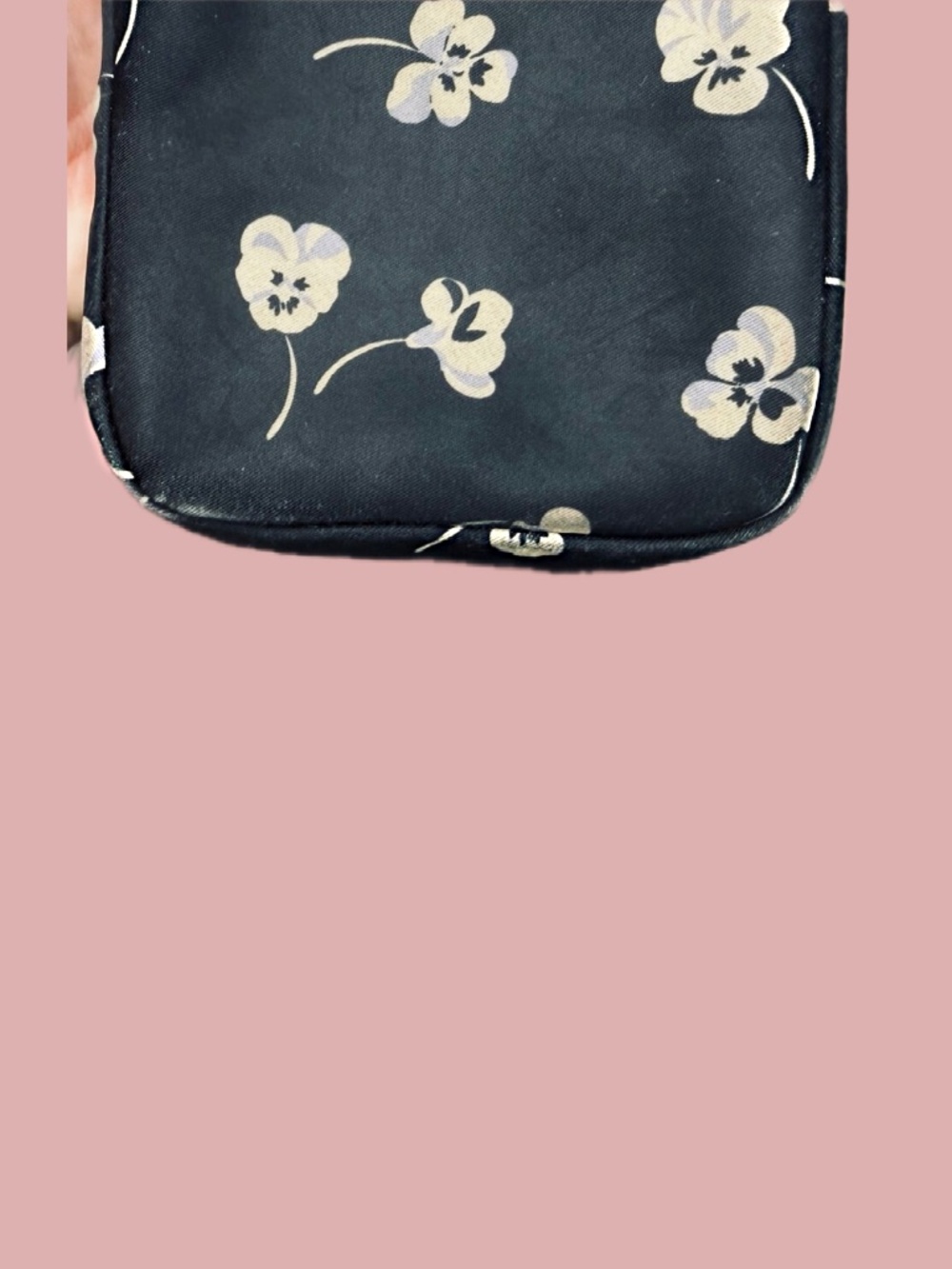 Kate Spade Chelsea “Pansey Ditsy” Zip phone Crossbody- - Picture 5 of 10